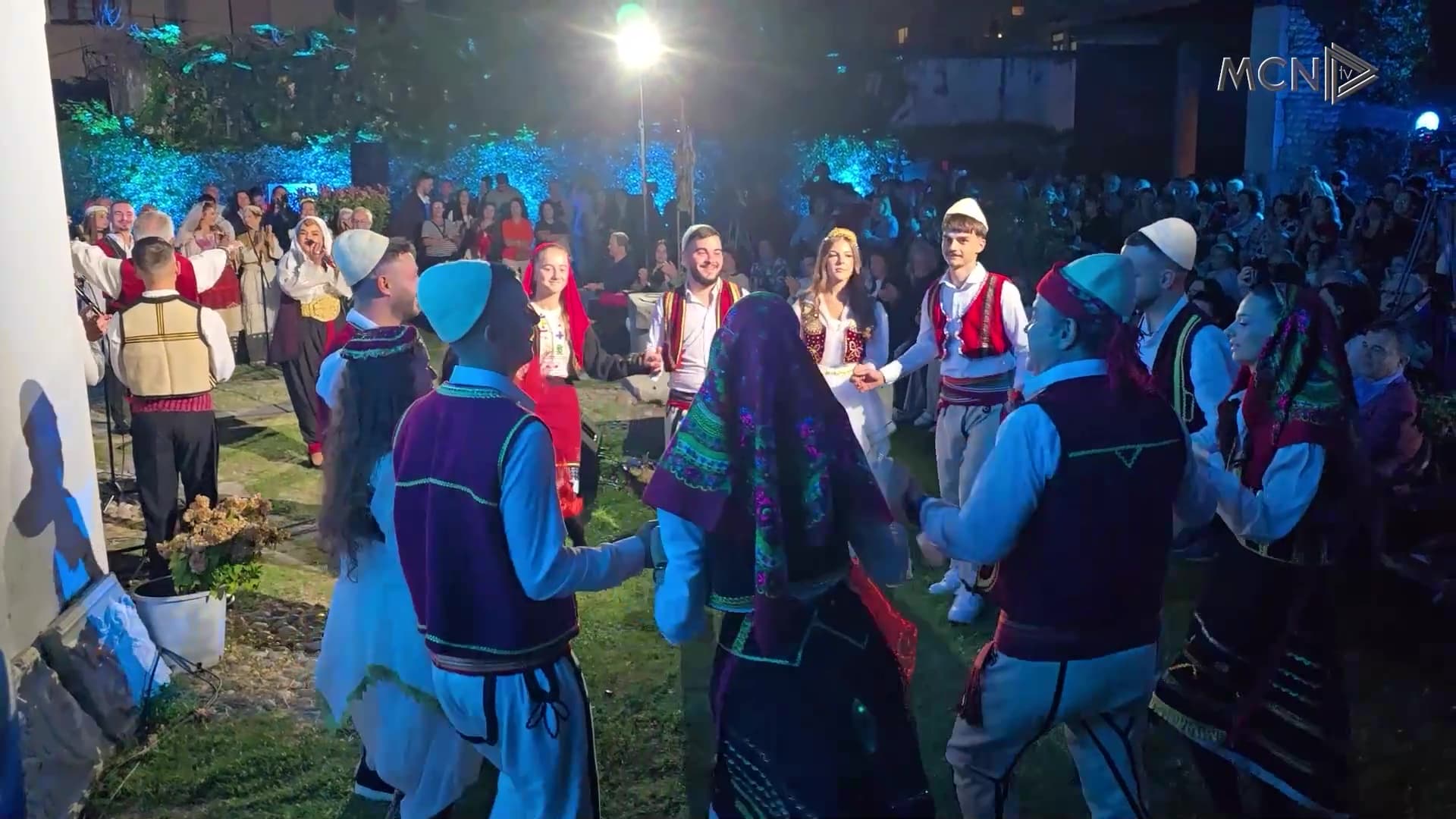 Edicioni i 14-të i “Ahengut shkodran” / Muzika qytetare shkodrane bën bashkë disa breza