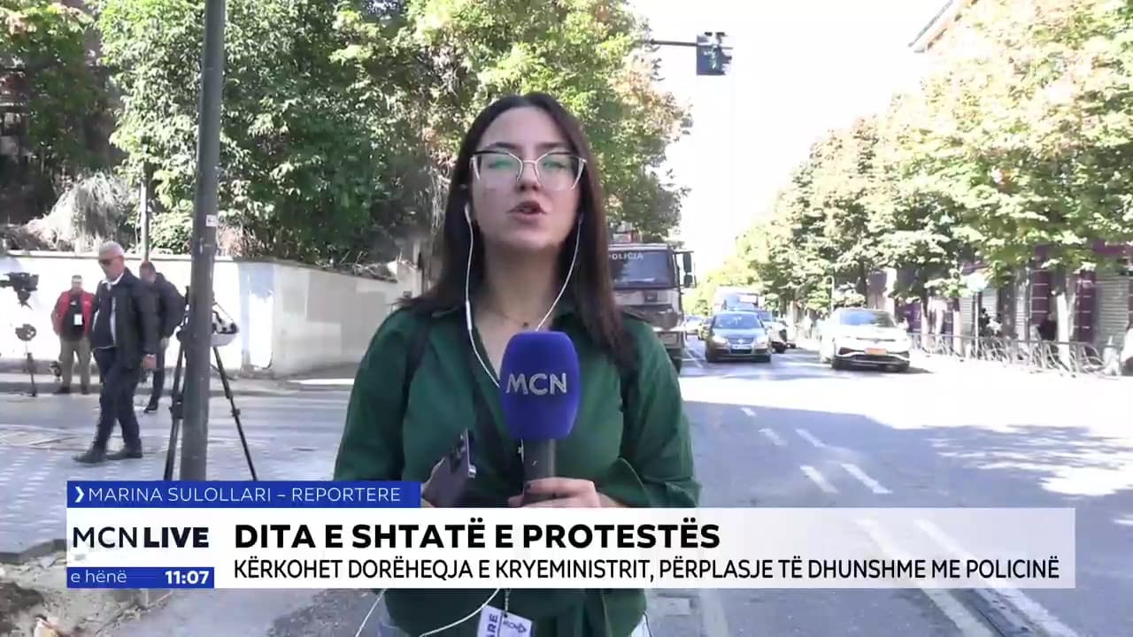Sulollari: Policia bllokon grumbullimet, studentët e Politeknikut dhe gjimnazistët hasin vështirësi për t'u mbledhur te MA