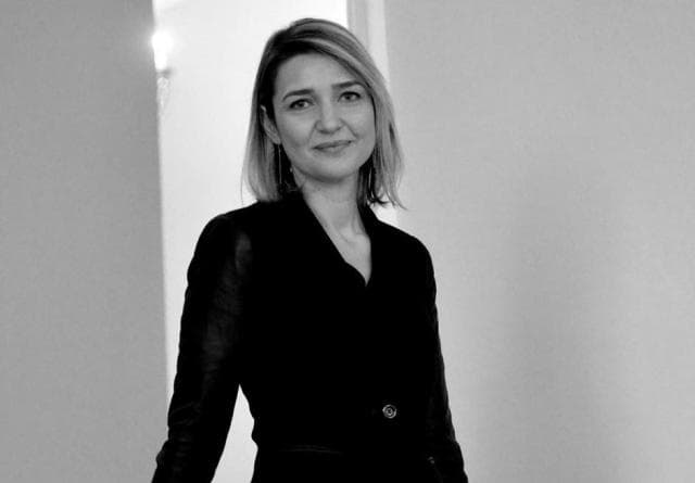 Ndahet nga jeta bashkëshorti i ministres Elva Margariti
