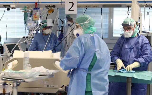 Ulet numri i viktimave për shkak të COVID-19 në Itali, vetëm 2 në Lombardi