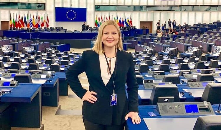 Shqiptarja Arba Kokalari emërohet zëvendëspresidente e Parlamentit Europian