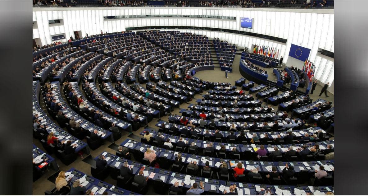 PE kërkon t’i jepet fund shitjes së nënshtetësisë: Po favorizohet pastrimi i parave të krimit