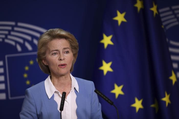 Von der Leyen, thirrje për shpëtimin e emigrantëve