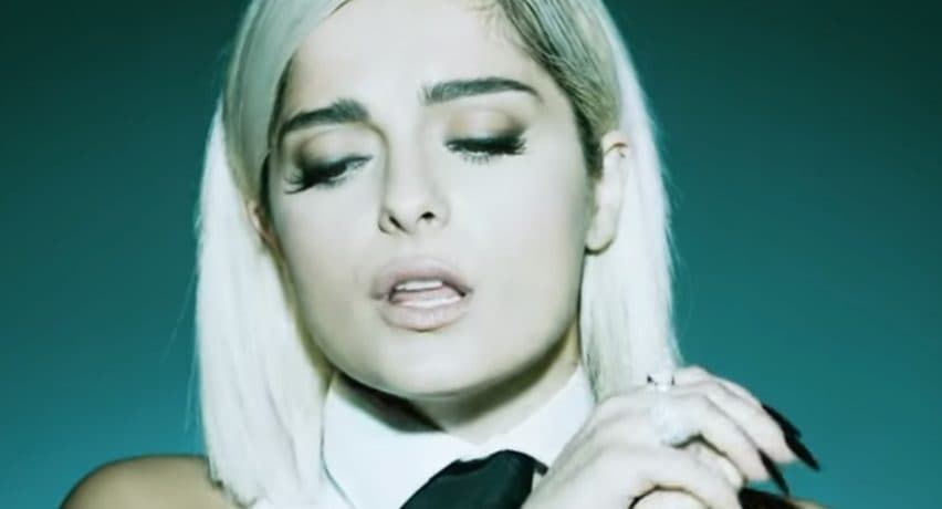 “Not 20 Anymore”, Bebe Rexha sjell këngën e re (VIDEO)