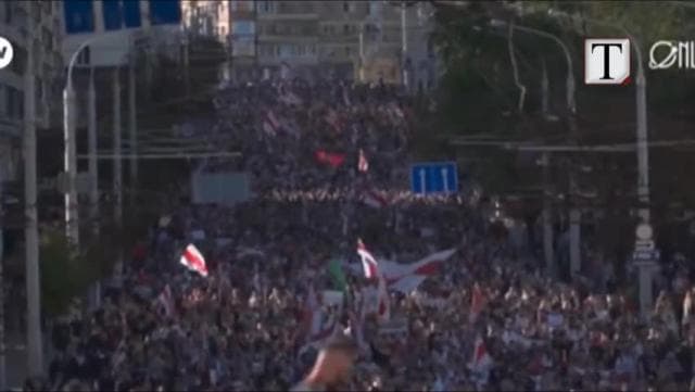 Opozita kërkon sanksione ndaj Lukashenkos (VIDEO)