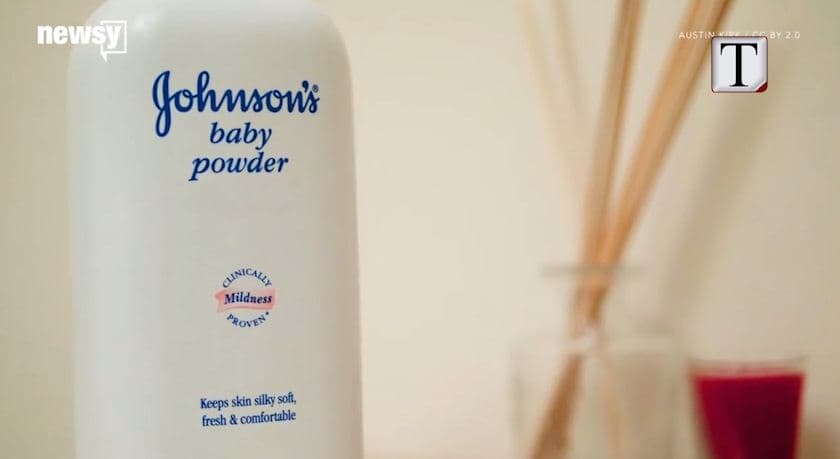 SHBA, farmacitë tërheqin pudrën Johnson & Johnson (VIDEO)