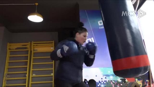 Elsidita, boksierja shkodrane që theu tabutë (VIDEO)