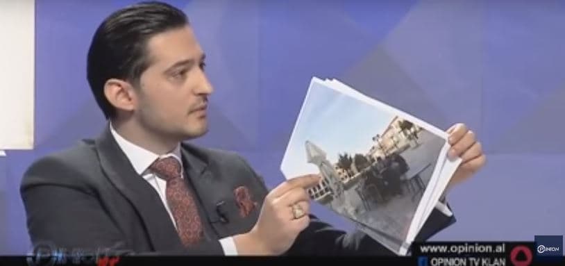 7 shkurti, “Dita Kombëtare e Manipulimit”