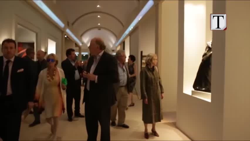 Hakerat mashtrojnë muzeun (VIDEO)
