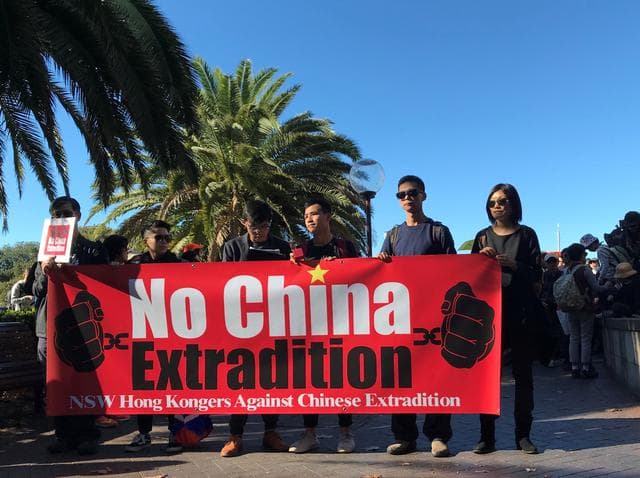 Hong Kong, protesta kundër projekt-ligjit të ekstradimit (VIDEO)
