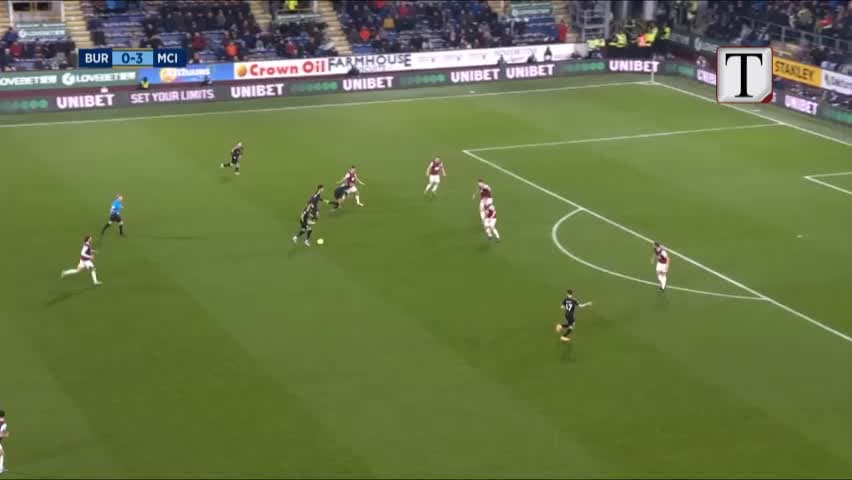 Manchester City rikthehet tek fitorja (VIDEO)
