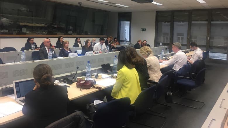 KE: Dukshëm ka rënie të numrit të shqiptarëve që kërkojnë azil në BE