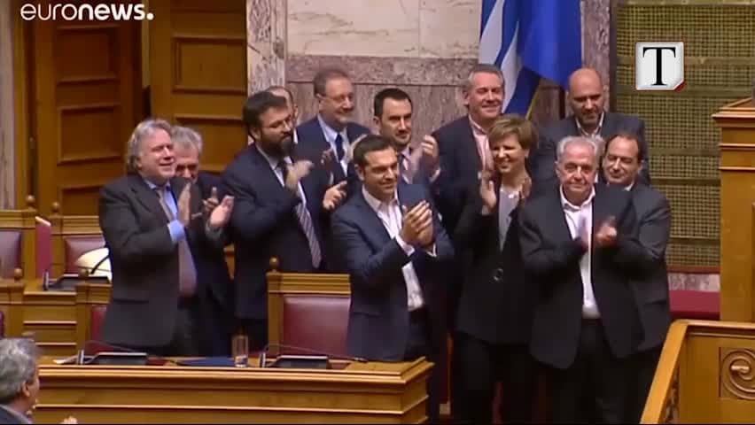 Greqi, zgjidhet femra e parë presidente (VIDEO)