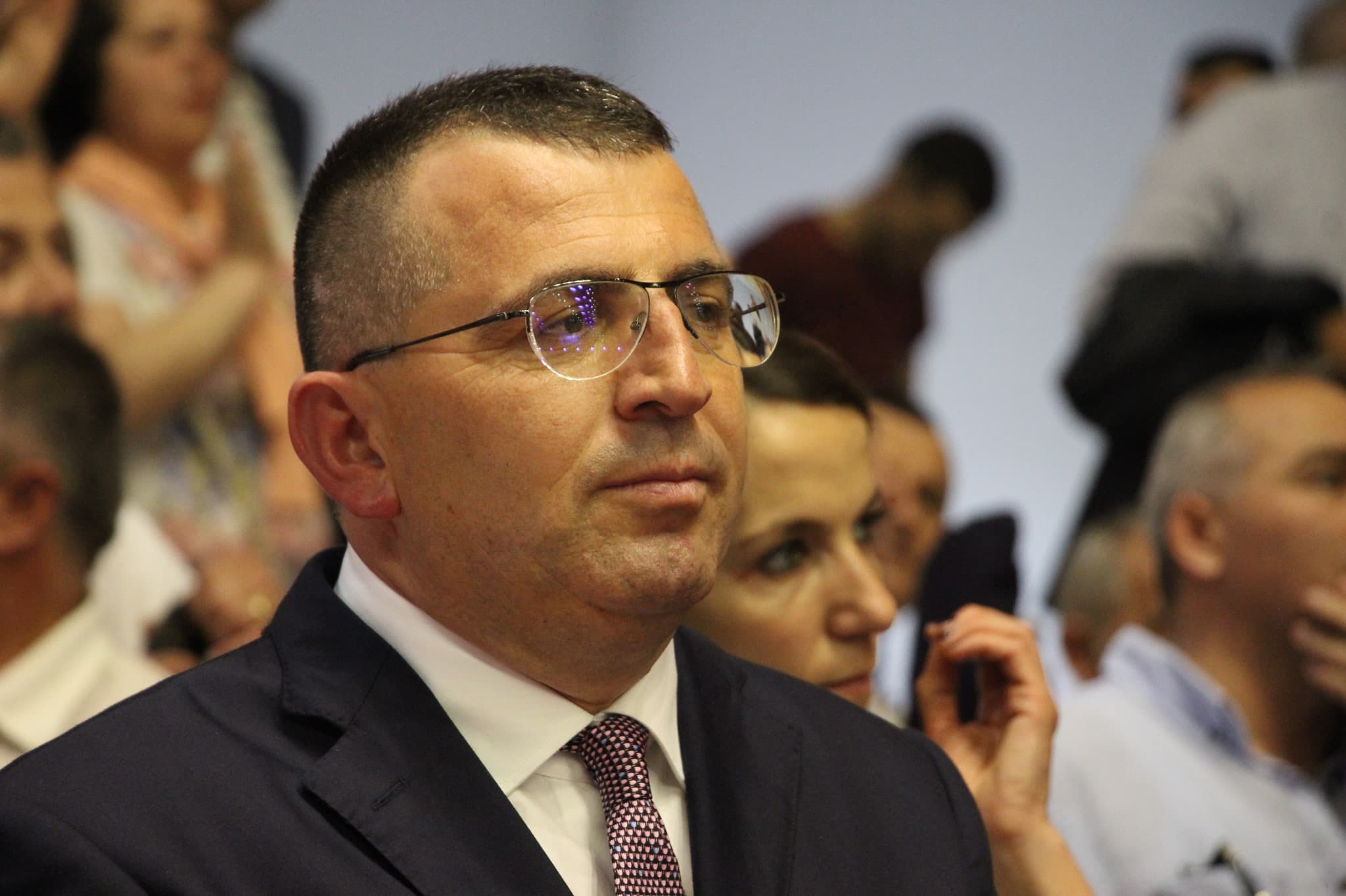 Lefter Alla reagon për publikimin e videos: Është montazh, do të padis Ervin Salianjin