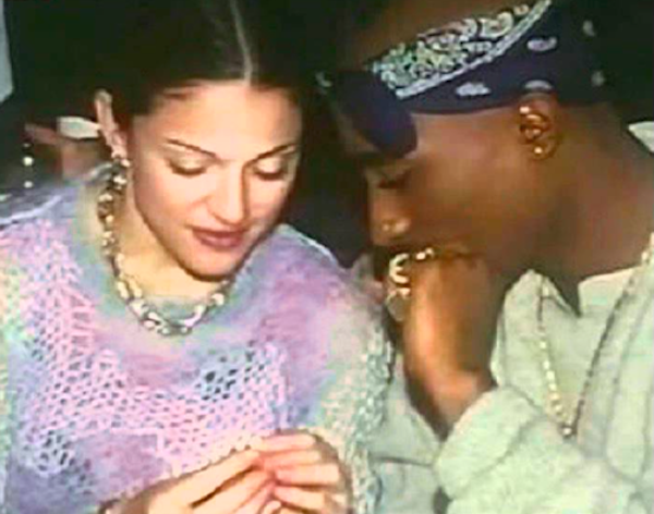 Në ankand për 100 000 dollarë letra erotike e Tupac-ut për Madonën (VIDEO)