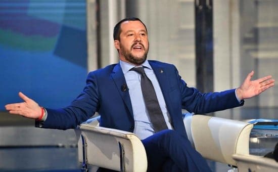 Emigrantët/ Salvini ashpërson tonet, kërcënon me rikthimin e regjimit të vizave