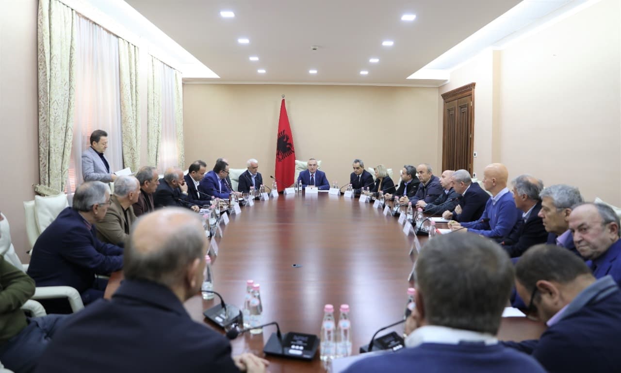Pas takimit me drejtuesit shkencorë/ Meta: Përpilova katër kërkesa për qeverinë