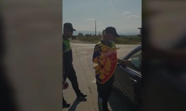 Kthimi nga plazhi, policia shton kontrollet në rrugë me radar dhe dron për tejkalimin e shpejtësisë