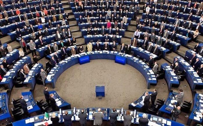 PE: Moldavia, "shtet i kapur nga interesat e oligarkëve"