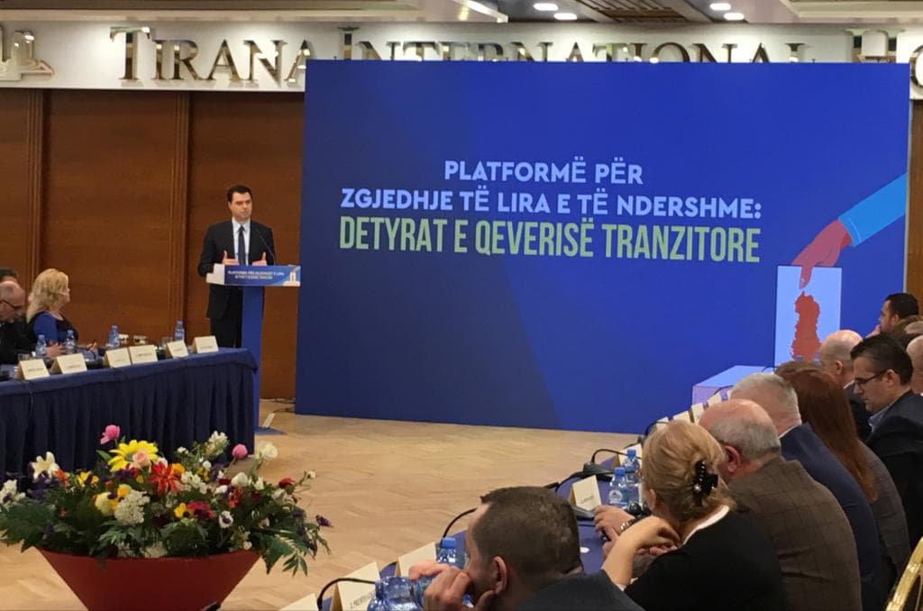 Basha prezanton platformën për zgjedhje të lira: Vendi në një kolaps politik (VIDEO)