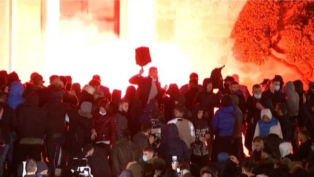 Fëmijët në protestë, UNICEF: Të shqetësuar për ekspozimin e tyre ndaj dhunës!