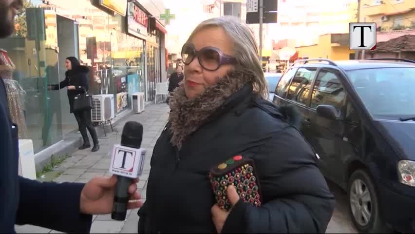 Pensionistët marrin shpërblimin (VIDEO)