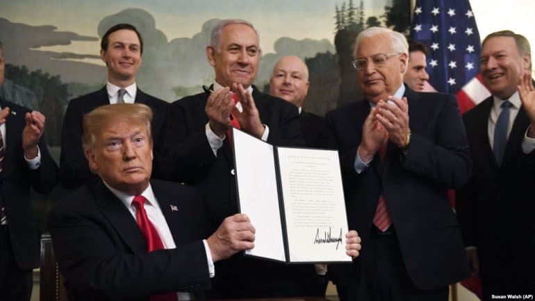 Trump njeh zyrtarisht lartësitë Golan si territor i Izraelit (VIDEO)