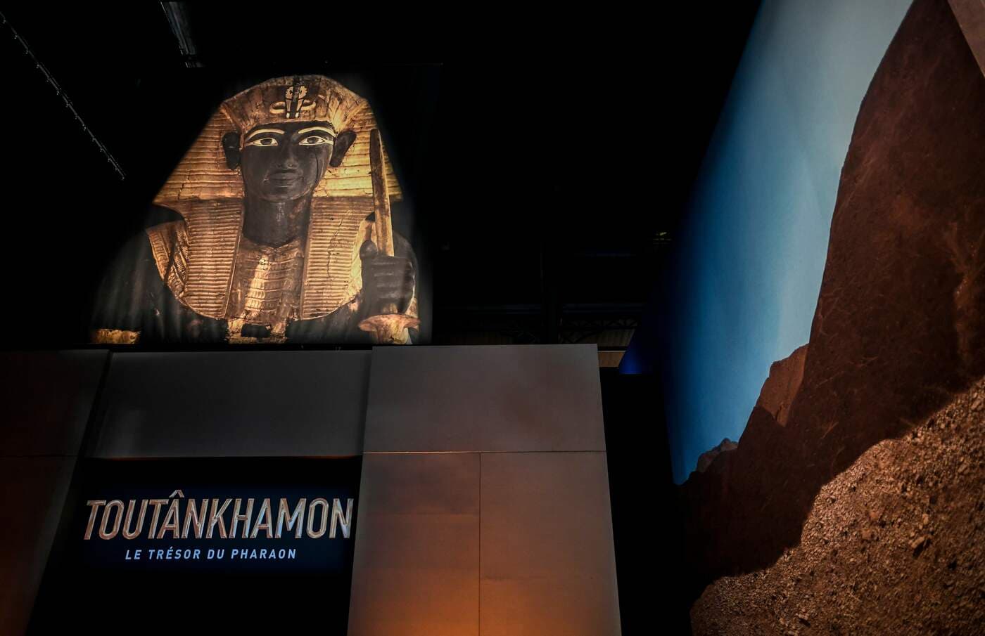Paris, ekspozita e Tutankhamon thyen çdo rekord vizitorësh (VIDEO)