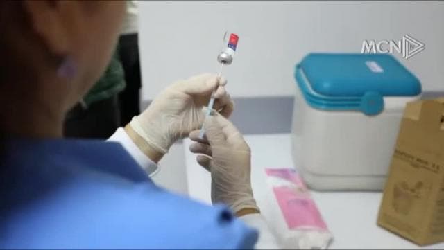 Qeveria synon vaksinimin më 18 janar (VIDEO)