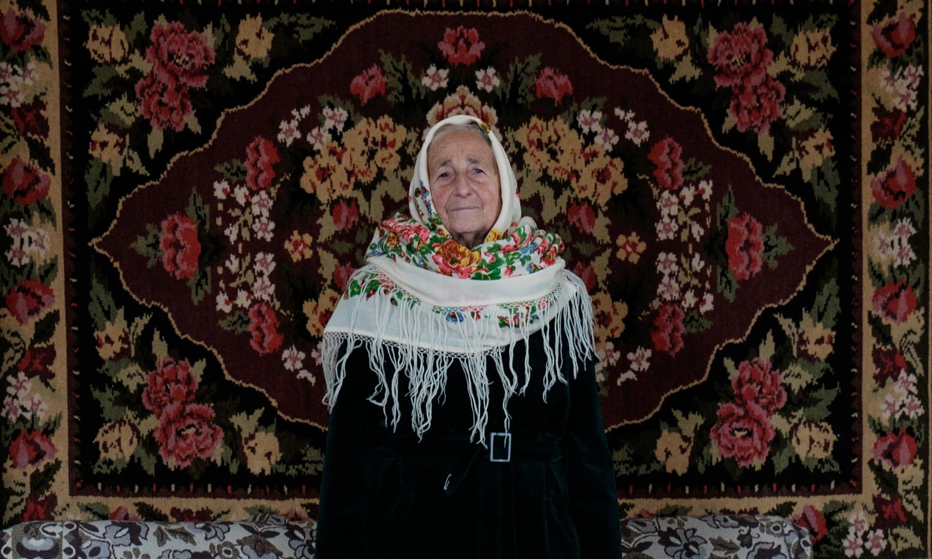 Arti i fotografisë: Historia e jetës së një bjelloruseje në veshje (FOTO)