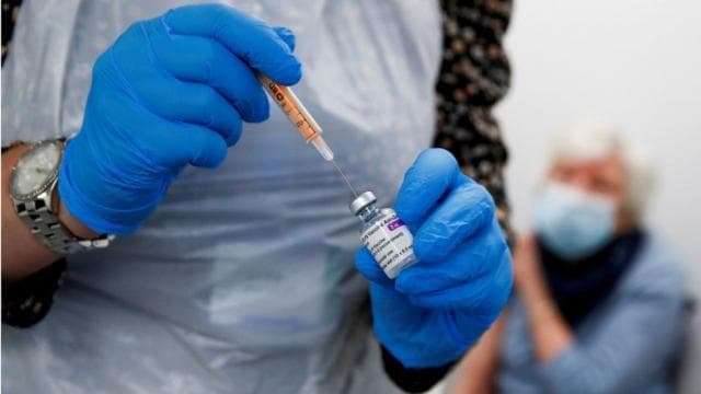 Dozat e vaksinës COVID, AstraZeneca përplaset me BE-në