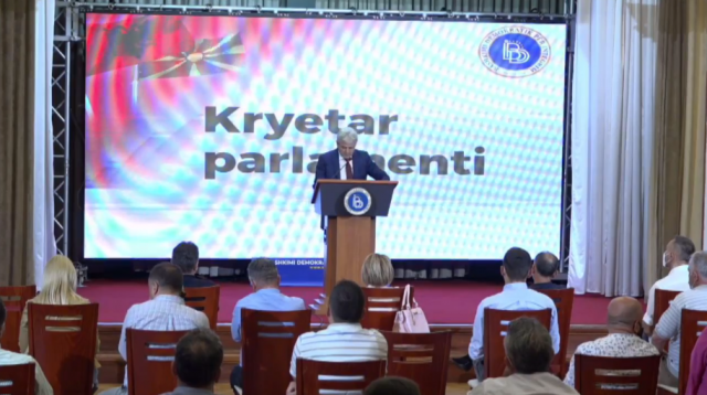 Qeveria e re në RMV, Ali Ahmeti "i merr" Zoran Zaevit ministritë kryesore 