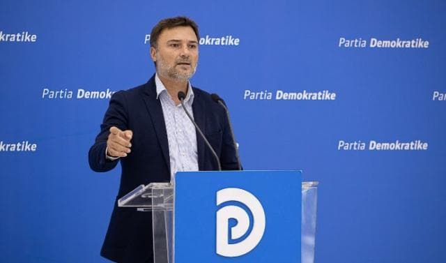 PD: Rama liron bandat kriminale ndërsa dhunon e burgos qytetarë dhe artistë