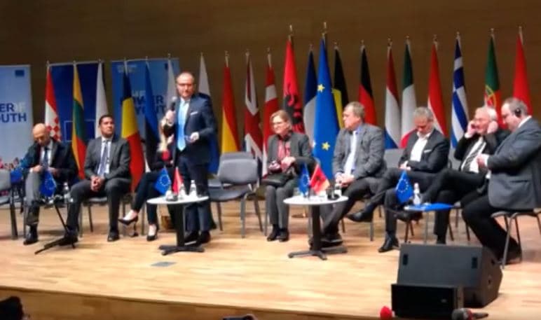 Dita e Europës/ Ambasadorët e BE, të rinjve shqiptarë: Mos u largoni nga vendi