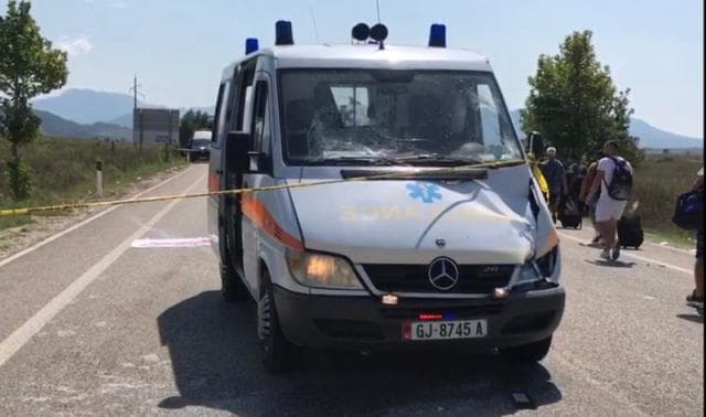 Përplasi për vdekje 10-vjeçarin në Kakavijë/ Gjykata lë në burg shoferin e ambulancës (VIDEO)
