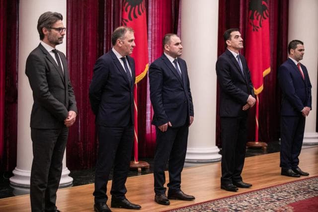 Betohen para Presidentit tre anëtarët e rinj të SPAK