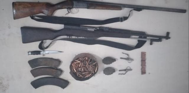 Pushkë, granata e municion luftarak/ Arrestohet 37-vjeçari nga Kruja