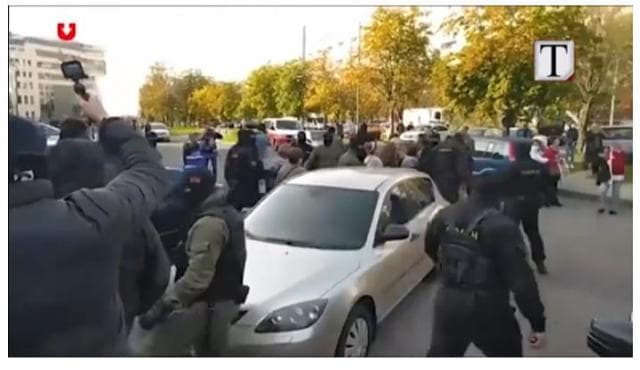 Vijojnë protestat në Bjellorusi, arrestohen 10 demonstrues (VIDEO)