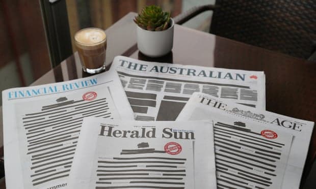 Gazetat australiane shtypin ballina me ngjyrë të zezë, kundërshtojnë ligjin e ri (VIDEO)
