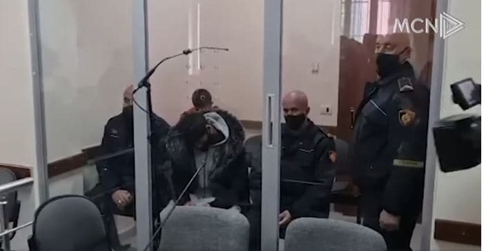 Ky është autori i vrasjes së komisarit Artan Cuku, policia: Na ndihmoni ta identifikojmë (VIDEO)