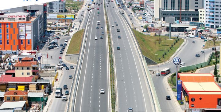Hapet autostrada, ARRSH “bllokon” një tjetër segment rrugor (VIDEO)