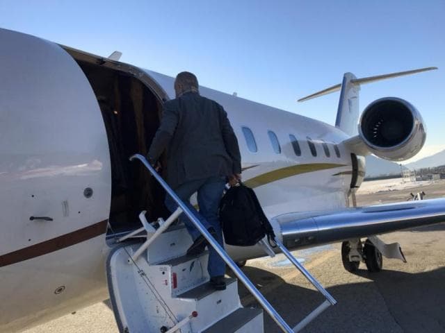 Pacolli ofron avionin privat për udhëtimin e delegacionit të Kosovës në Shtëpinë e Bardhë