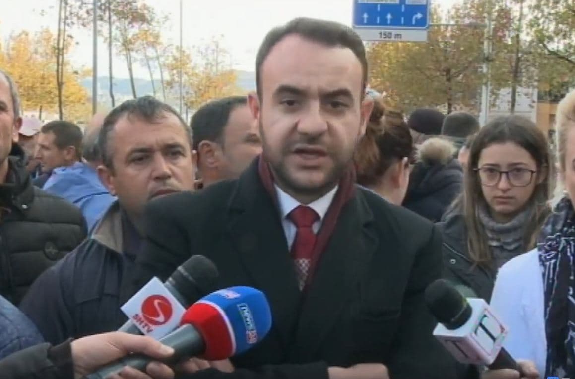 PD: Veliaj mashtron, nuk është shembur asnjë banesë në zonën e Astirit