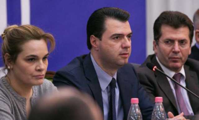 Opozita anulon pjesëmarrjen në Këshillin Politik