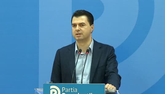 Basha fton qytetarët në protestë: Kapja e kryeprokurorit do të destabilizojë vendin