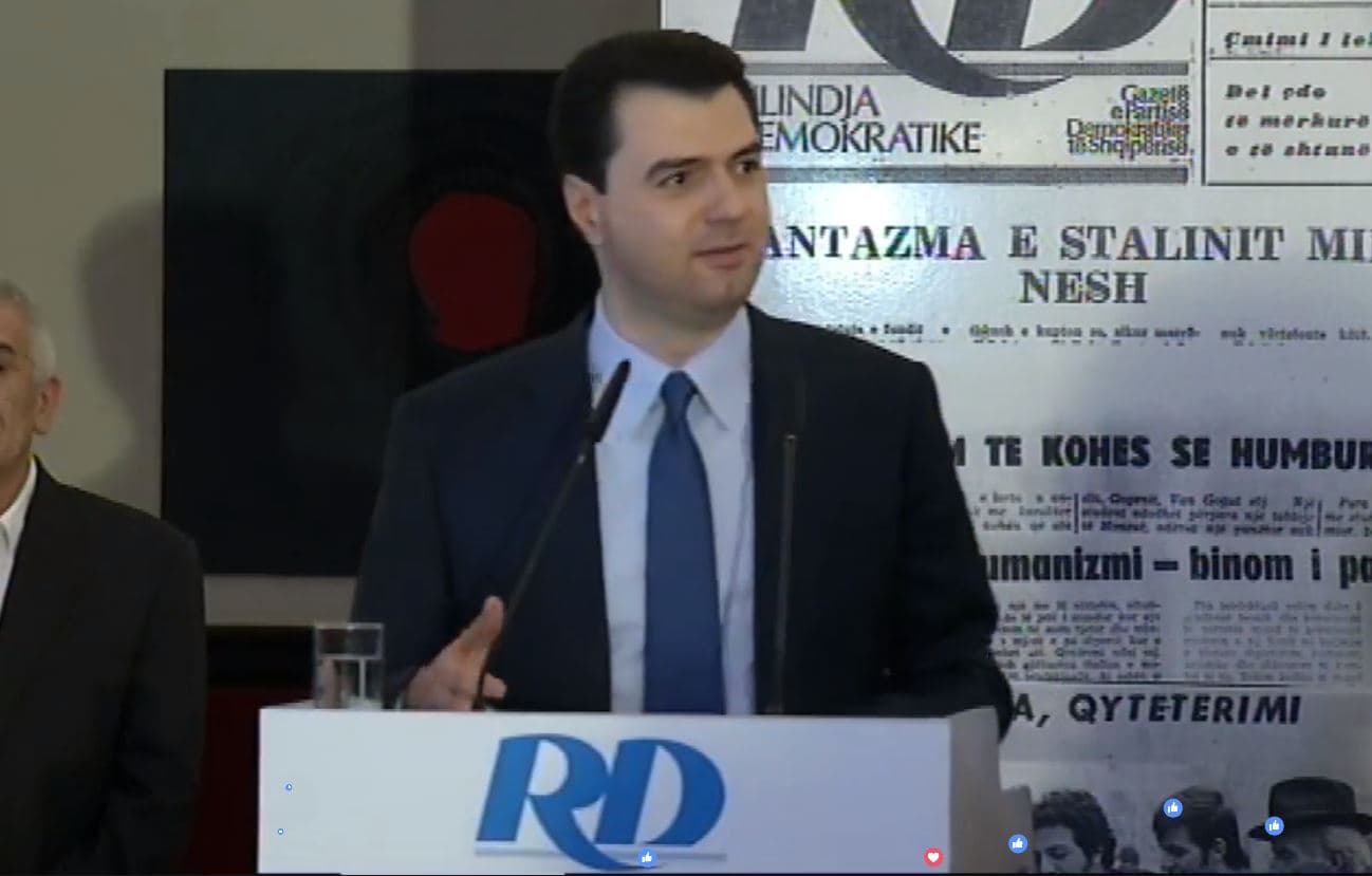 27 vite RD, Basha falenderon themeluesit dhe gazetarët, replikon Patozi: Tani ftesat i ndan partia  