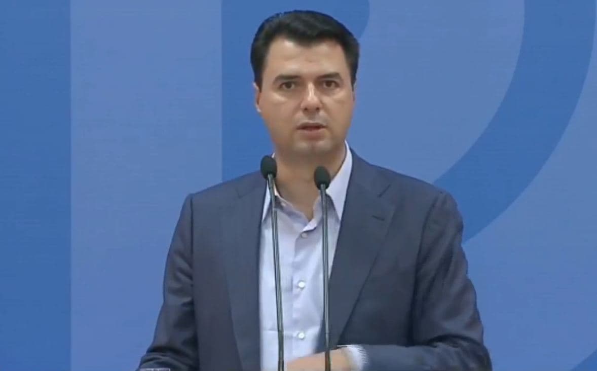 Basha: Ish-shefi i komisariatit të Tropojës në ’97-n kërcënoi deputetin Agron Shehaj