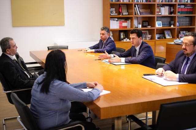 Basha takim me agrobiznesin: Masat e qeverisë kaotike, ndihma për bujqësinë nuk ekziston as si premtim