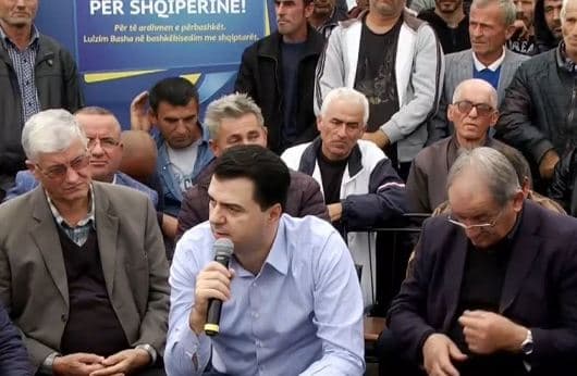 Basha në Urën Vajgurore: Nuk bëhet shtet me noterë e parukierë (VIDEO)