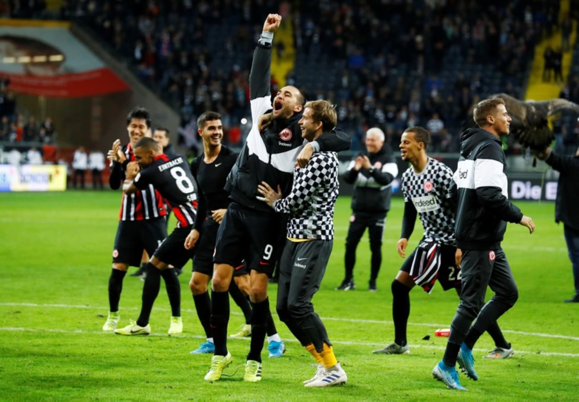 Rezultate surprizuese në kampionatet e Evropës (VIDEO)